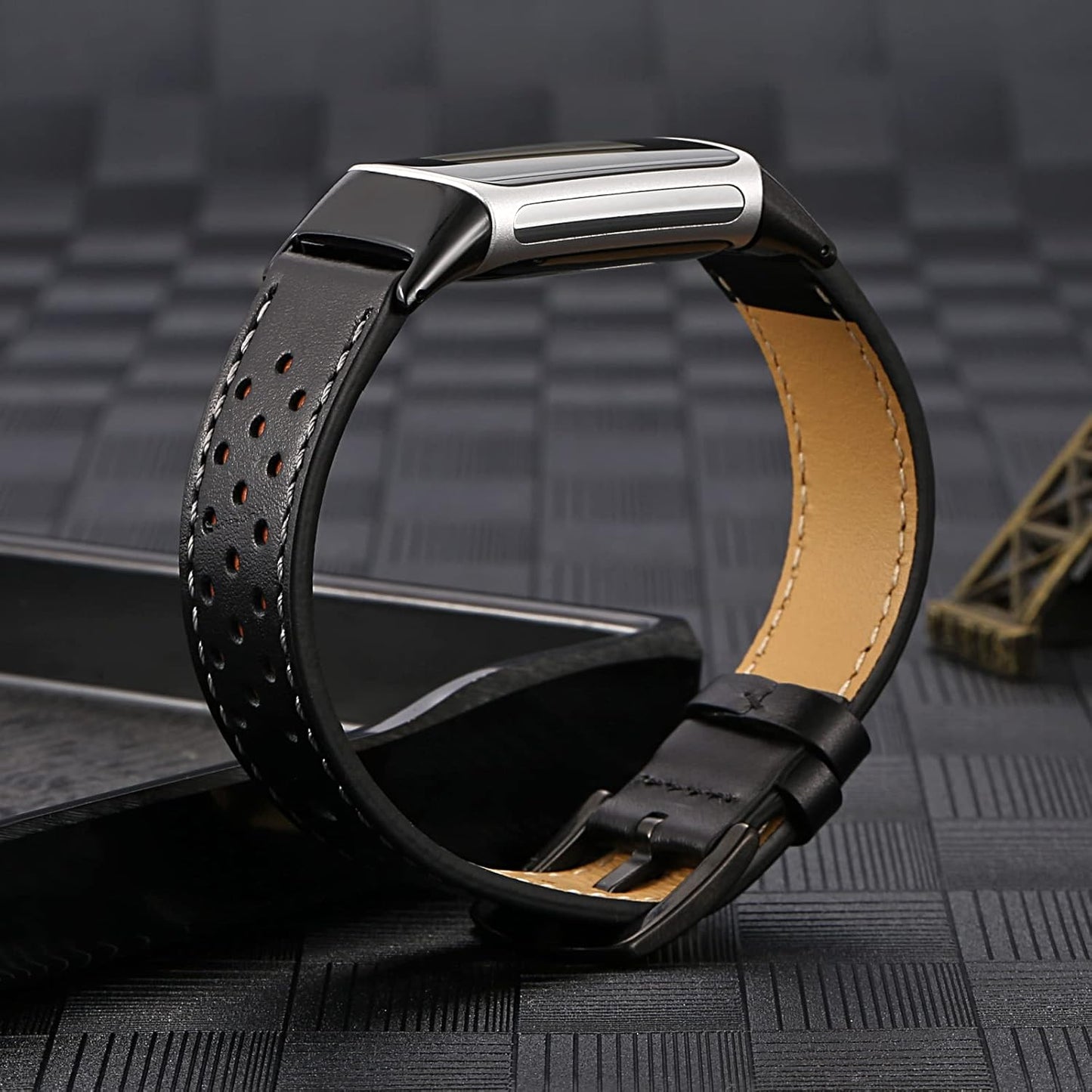 Leather Watch Bands Compatible for Fit Bit Charge 5,Luxury Premium Leather Replacement Wristband Straps Design for Charge 5
